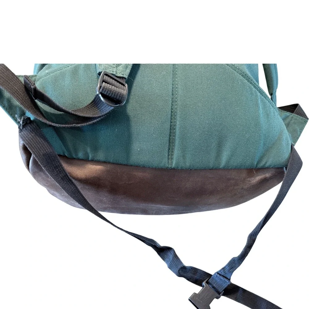Vintage Eddie Bauer Green Nylon‎ Canvas Backpack Leather Bottom Daypack Bag